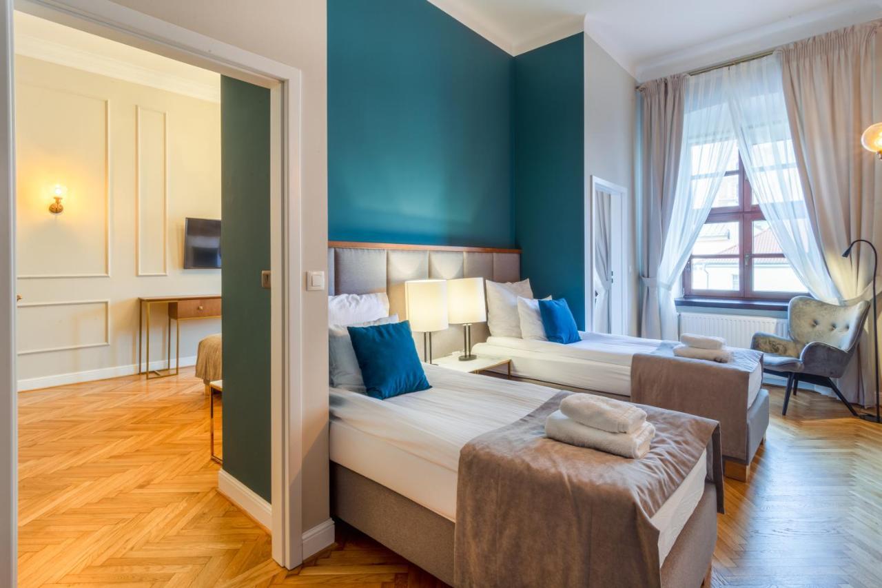 Mr 3 Apartments Krakow Bagian luar foto