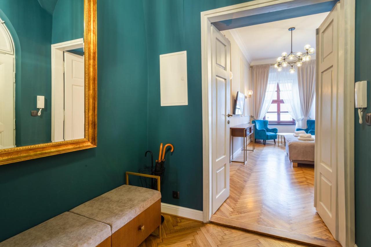 Mr 3 Apartments Krakow Bagian luar foto